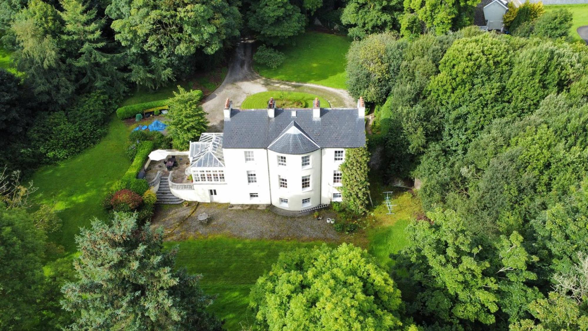 Larchmount House B&B Londonderry Exterior photo