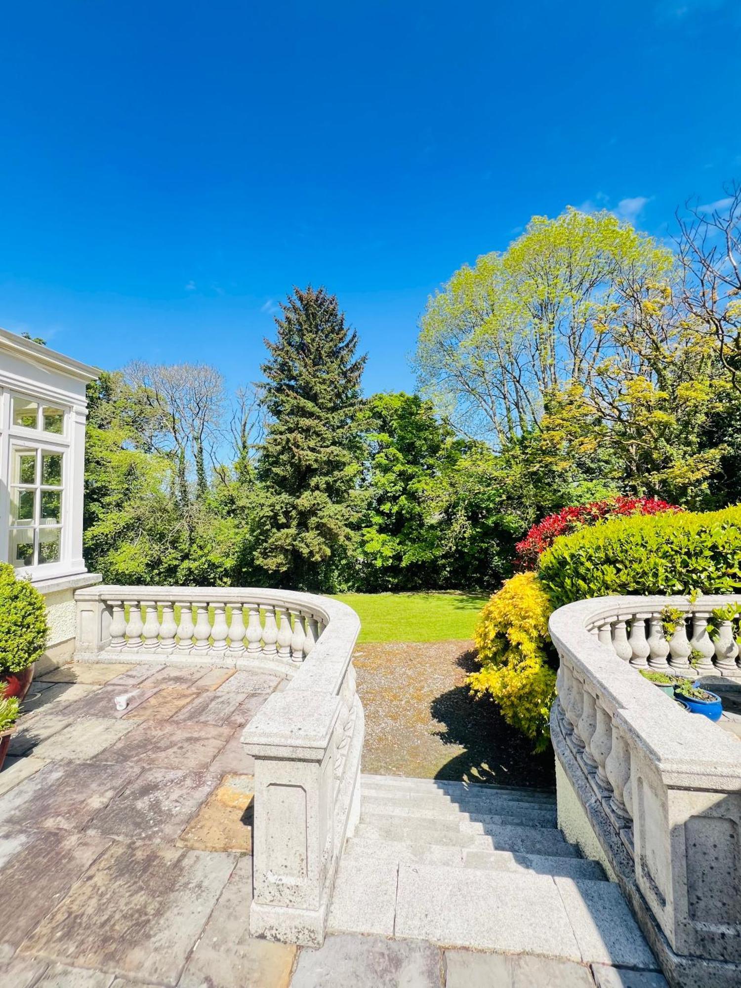 Larchmount House B&B Londonderry Exterior photo